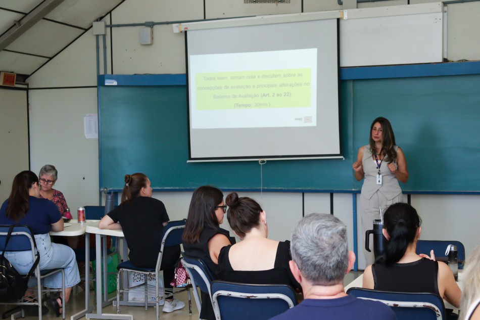 Blumenau atualiza sistema de avaliação da rede municipal de ensino